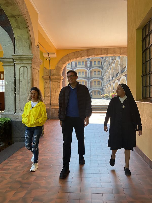 Imagen para Tarjeta de Licenciatura en Psicología