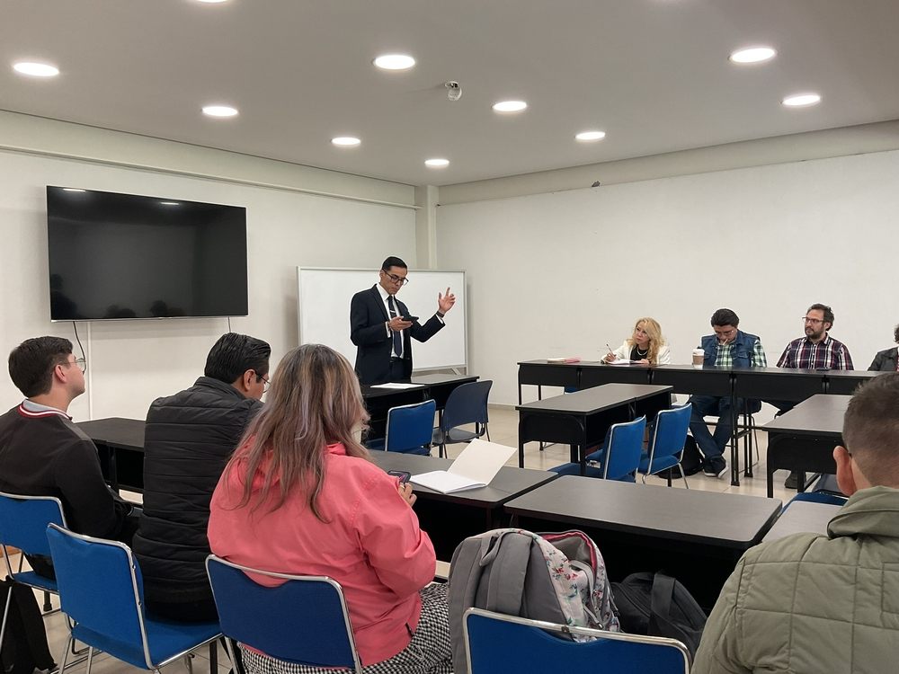 Imagen para Tarjeta de Licenciatura en Filosofía